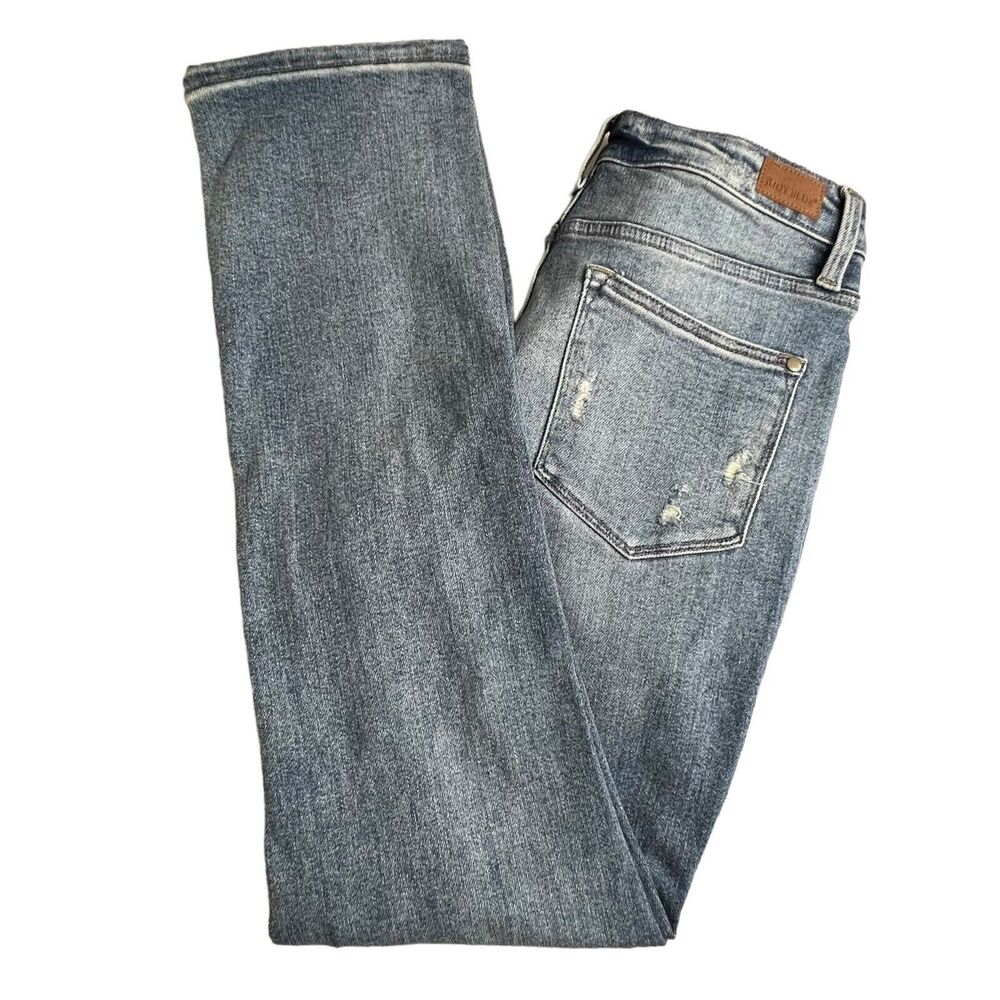 Judy Blue Womens Medium Wash High Rise Destroyed Knee Straight Fit Jeans 9/29‎